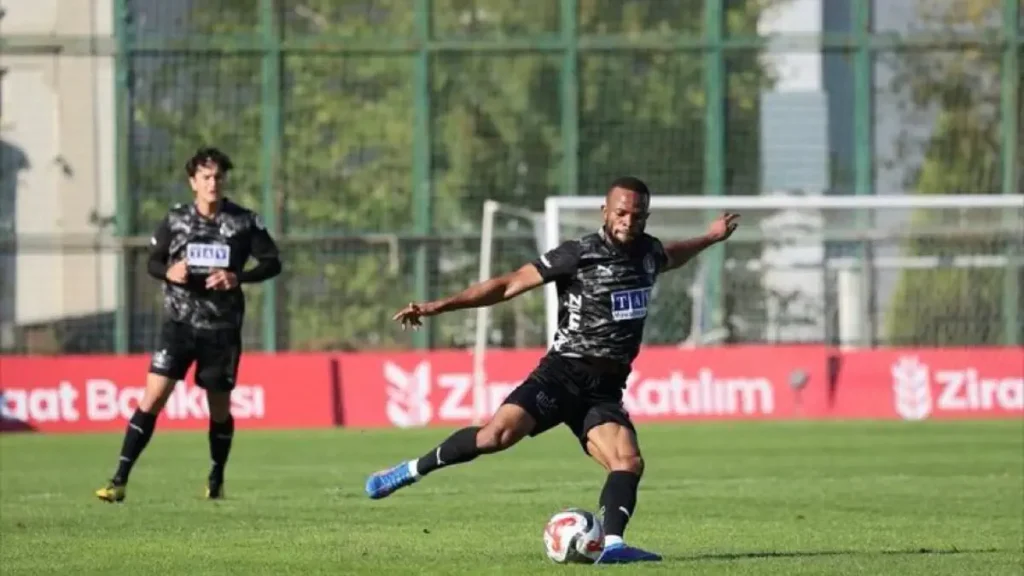 Turki: Meschack Elia membangun momentum dan memicu kebangkitan Alanyaspor