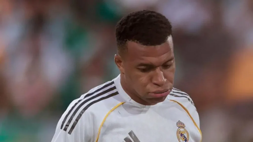 Kylian Mbappé: peringatan merah di ruang ganti Real Madrid